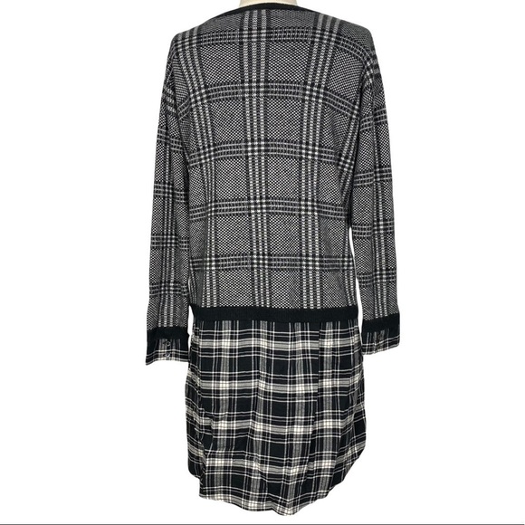 SOFT JOIE Black & White Mixed Media Dinay Sweater Dress Size Medium - Picture 4 of 6